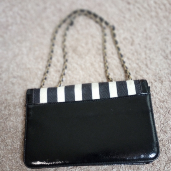 Anne Klein Medium Handbag - Picture 9 of 13